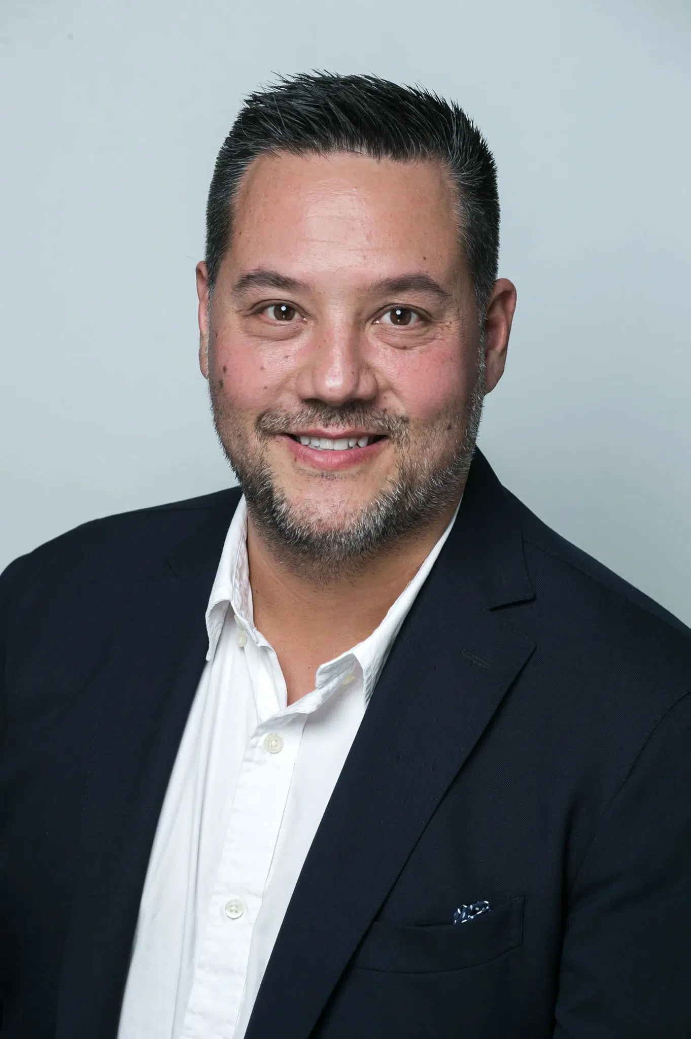 Kontakt 1 Potrait aktuell Jens Kögel