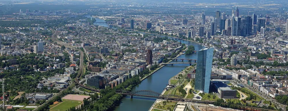 Wohnanlage AdobeStock 309837806 Preview